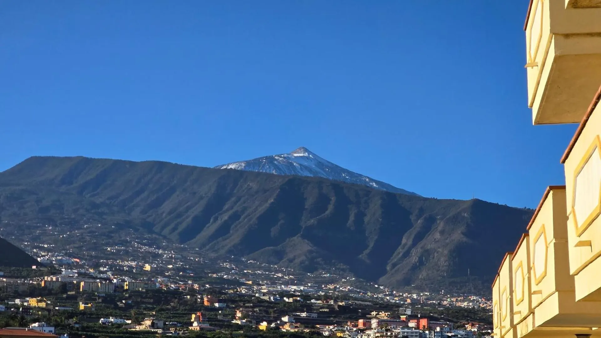 Apartamentos Teneguia Puerto de la Cruz