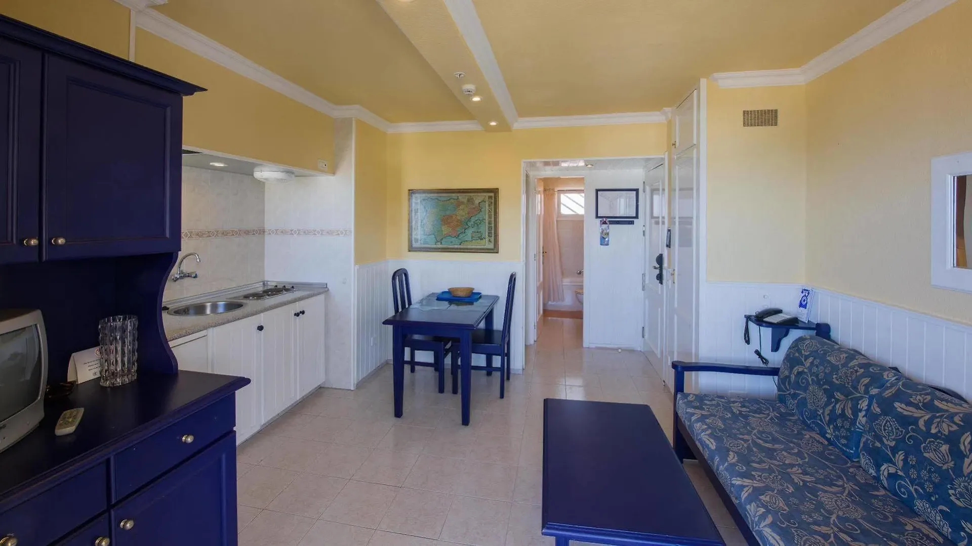 Apartamentos Teneguia Puerto de la Cruz  Puerto de la Cruz (Tenerife)